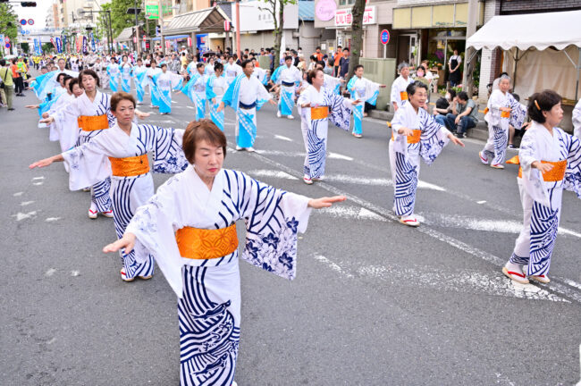 あつぎ鮎まつり民謡おどりの写真