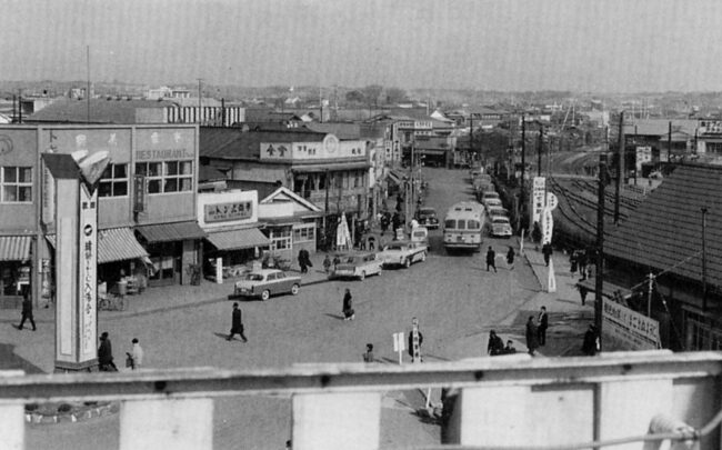 昭和30年代前半本厚木駅北口広場の写真