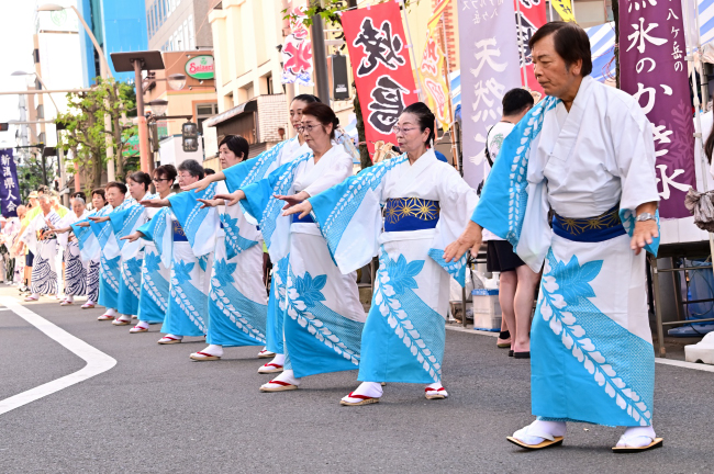 あつぎ鮎まつり民謡総おどりの写真