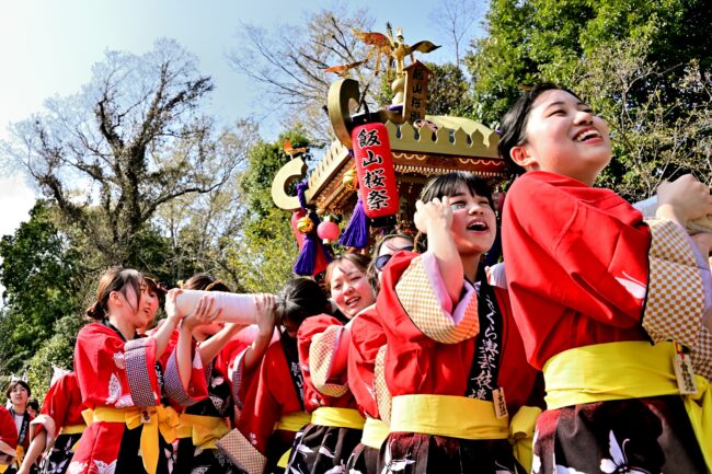 あつぎ飯山桜まつりのさくら輿の写真